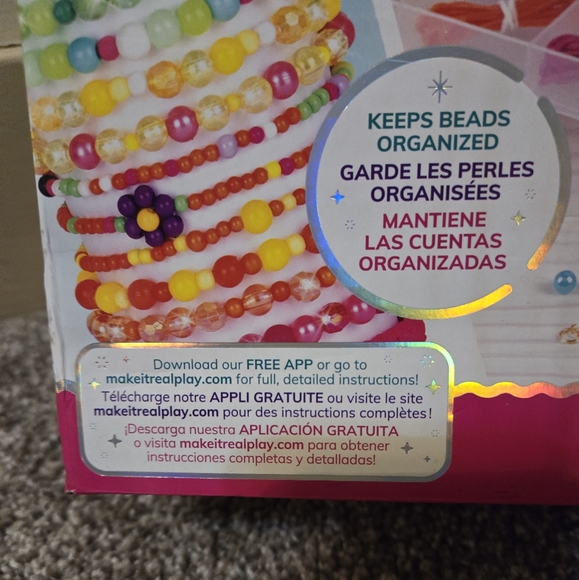 Brand new in the box, Make It Real 2,016 piece Jewelry Design Studio & organizer - Picture 5 of 5